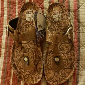 Women's sandles